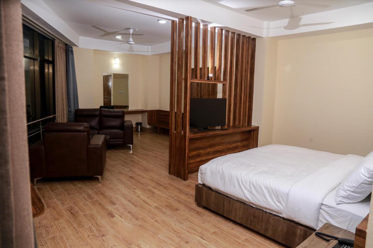Hotel Phuentsholing Exteriör bild